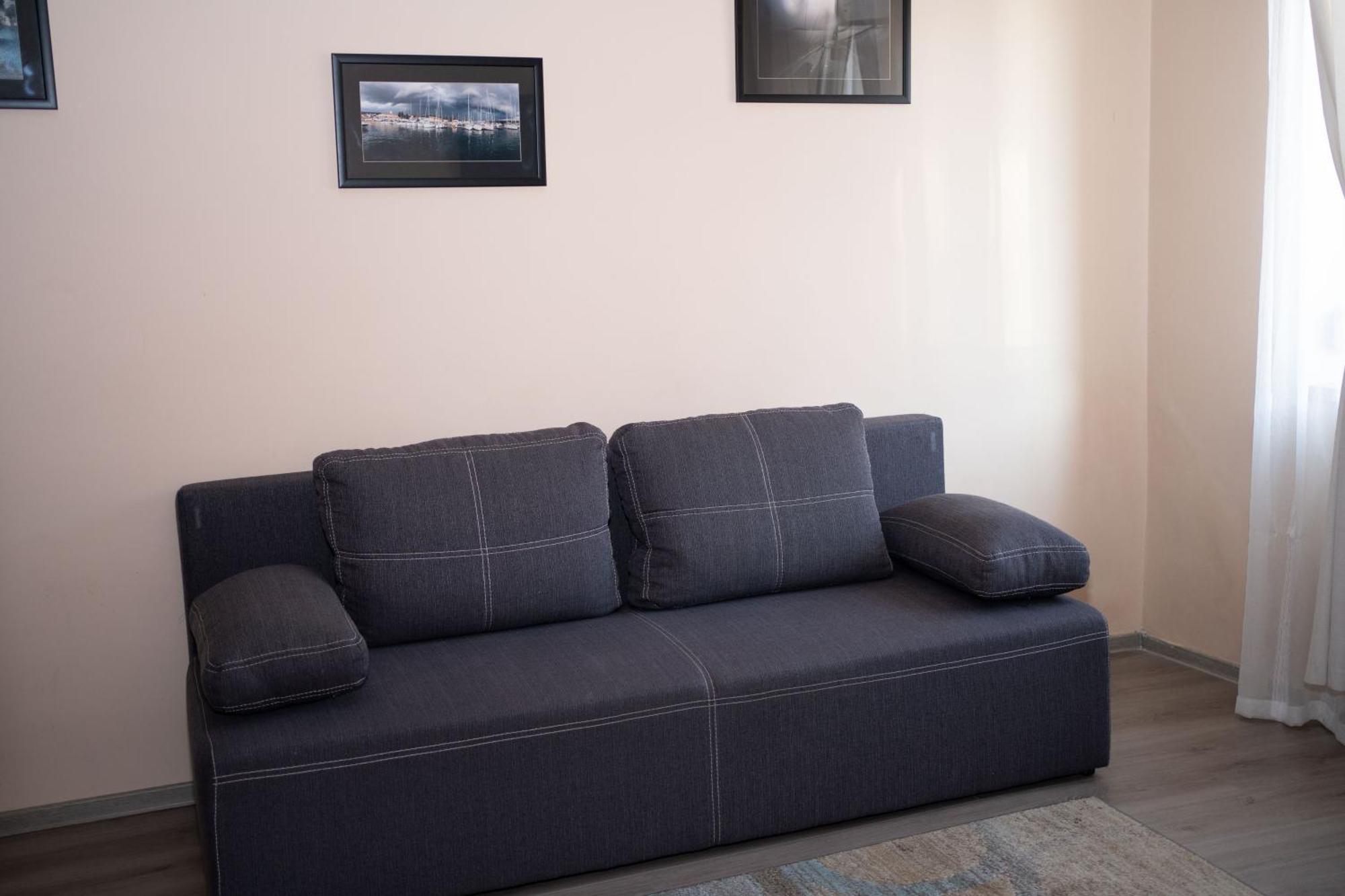 Apartmán Milan House Arad Exteriér fotografie