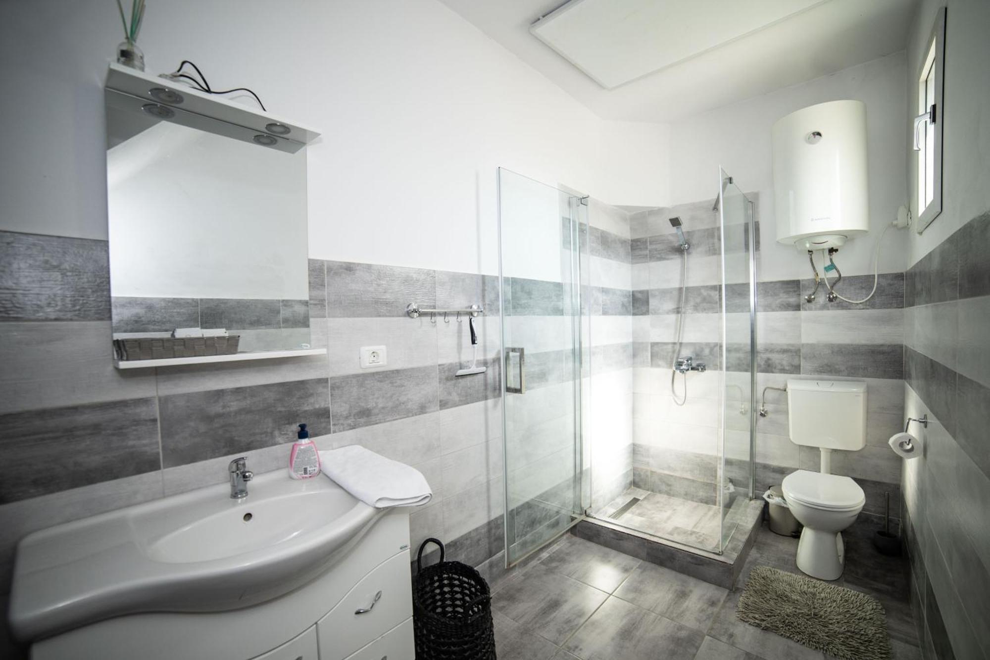 Apartmán Milan House Arad Exteriér fotografie
